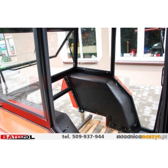 Kabina C-330 NAGLAK  >>TUR<<  metalowe błotniki kanciaste